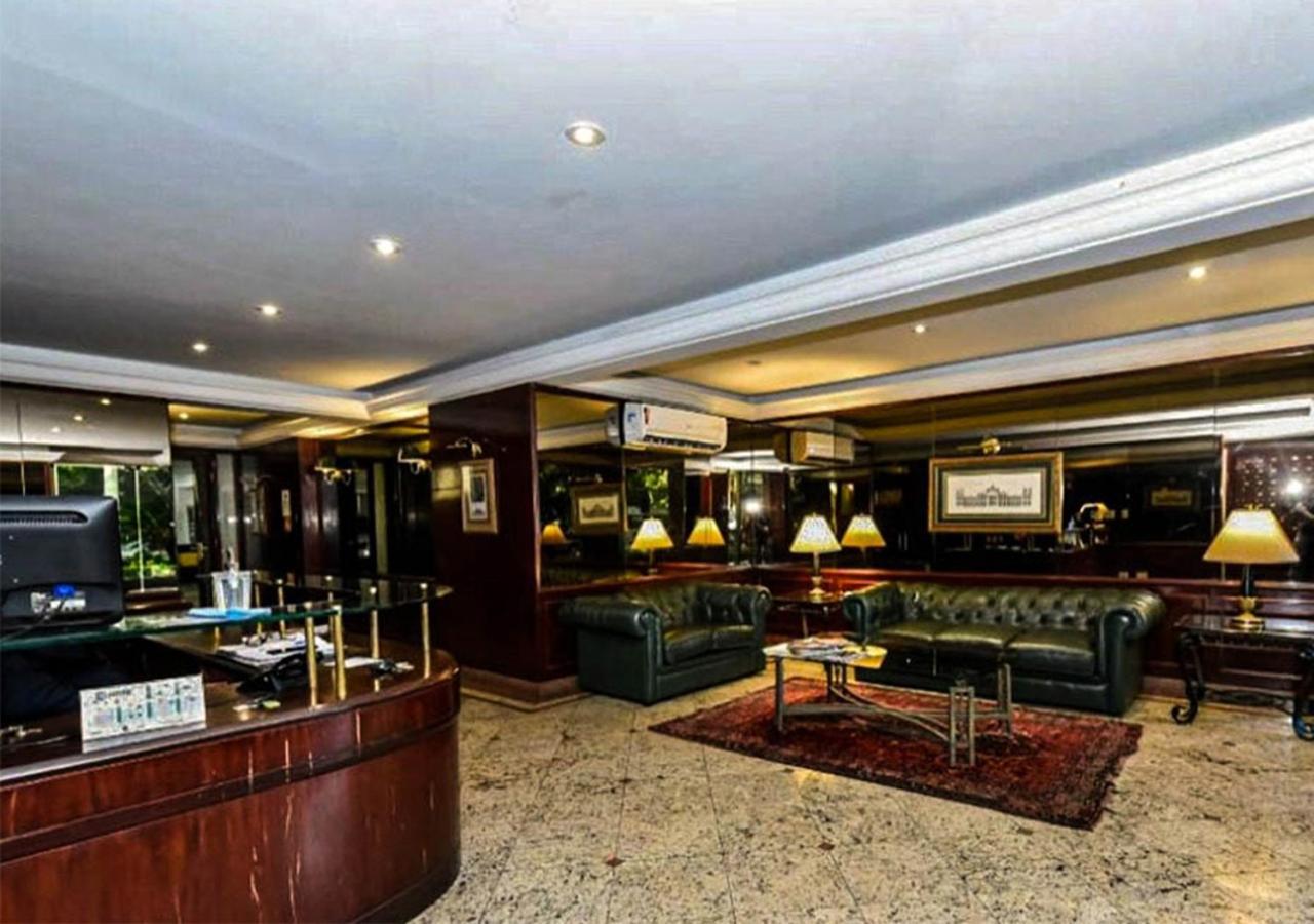 O Residencial Com Servicos Do Leblon Apartemen